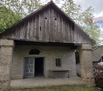 Baranja Draž planina vikend kuća 65 m2 sa podrumom - Draž, Draž