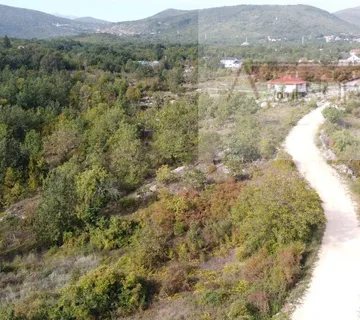 Imotski Poljica građevinsko zemljište 1000 m2 - novo! - Imotski, Imotski
