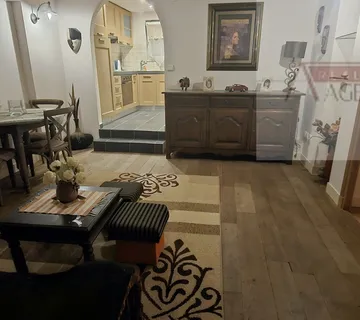 Split centar Varoš stan 58 m2 + garaža 20 m2 - TOP PONUDA! - Šibenik