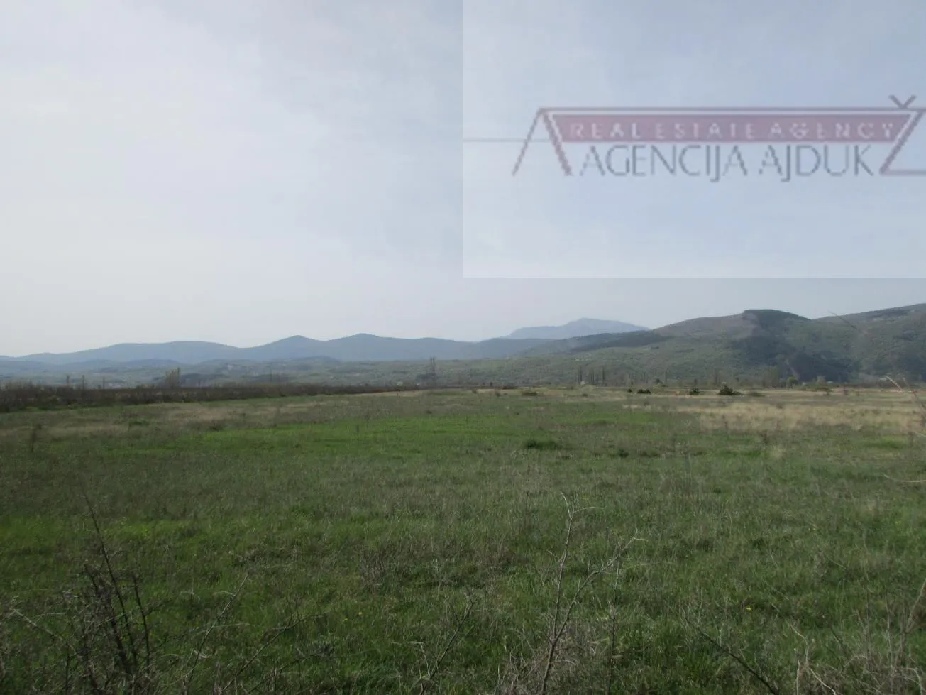 Imotski Postranje 18000 m2 poljoprivredno! - cover