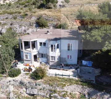 Omiš Duće kuća 263 m2 otvoren pogled na more - cover