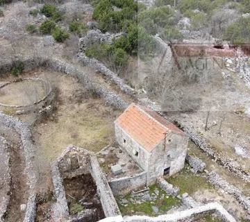 Imotski Slivno kamene kuće + okućnica - novo u ponudi - cover