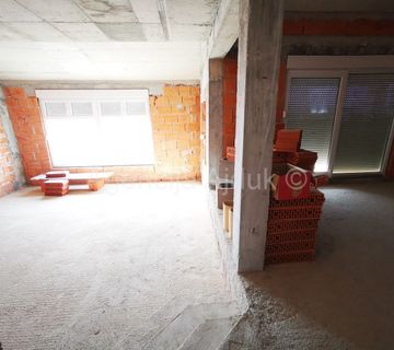 Omiš Stanići - kuća 720 m2 trajan pogled na more - novo u ponudi - cover