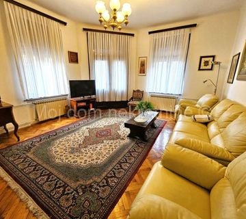Donji Grad, Primorska, namješten 4soban stan, 2.kat, 100m2 - cover