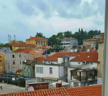 Pula centar stan + apartman 185 m2,  prodaja. - cover