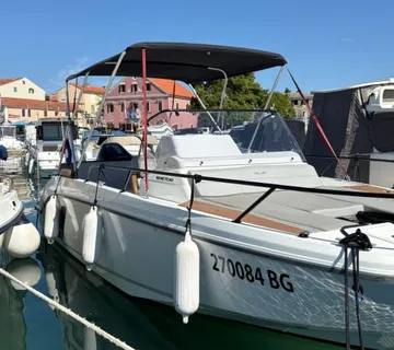 FLYER 7 dostupan odmah - cover