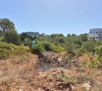 Okrug Gornji, izdašna građevinska čestice mješovite namjene, 2.252 m2 - Okrug Gornji, Okrug