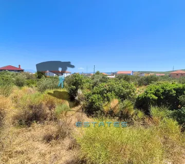 Plano, veliko građevinsko zemljište mješovite namjene, 3.187 m2 - Plano, Trogir