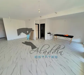 Okrug Gornji, moderan novoizgrađeni dvosobni stan u prizemlju, 62 m2 - Okrug Gornji, Okrug