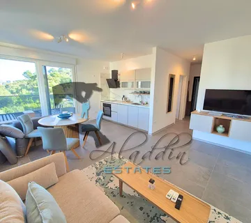 Trogir, vrhunski penthouse stan sa spektakularnim pogledom, 88 m2 - Seget Donji, Seget
