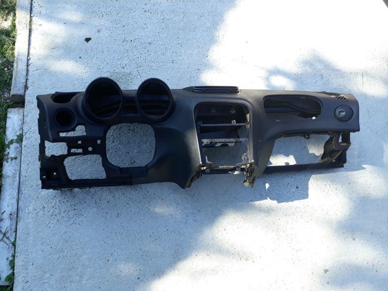 alfa-156-armatura-alfa-156-cockpit-slika-104176535
