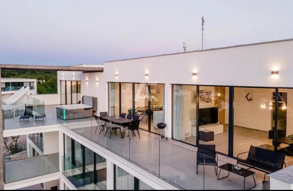 Malinska,luksuzni penthouse sa panoramskim pogledom na more!  ID 19 - cover