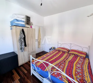 Uvala Soline, atraktivan apartman sa dvije terase, mirna lokacija! - cover