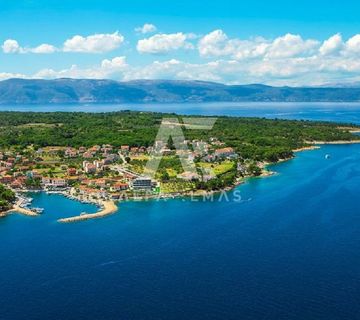 Malinska,građevinsko zemljište na atraktivnoj lokaciji samo 200 m od mora!! ID 475 - cover