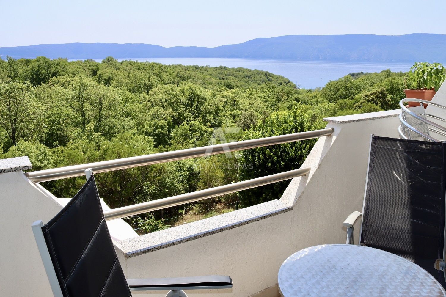Krk, okolica, atraktivan apartman sa predivnim pogledom na more i prirodu!ID 55 - cover
