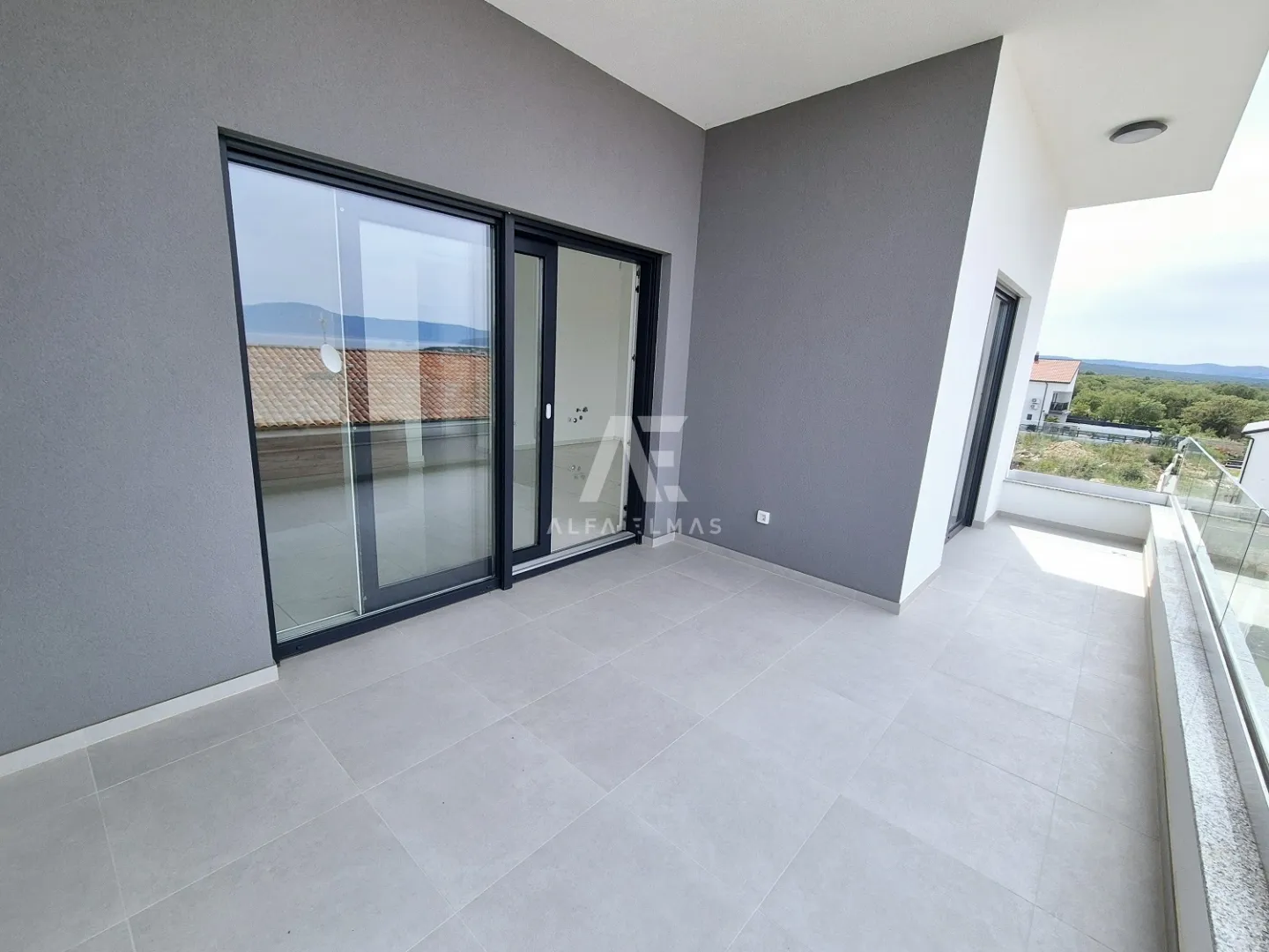 Malinska, dva apartmana sa pogledom na more i okućniom!! ID 441 - cover