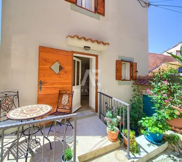 Vrbnik, adaptirana kamena kuća u nizu! ID 652 - cover