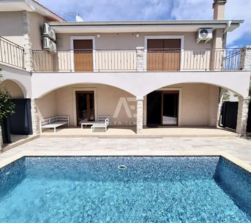 Krk, okolica, dvojna kuća sa bazenom, namješteno! ID 640 - cover