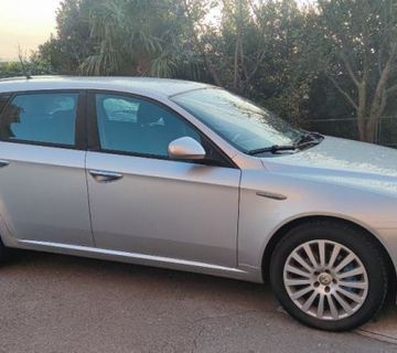 Alfa Romeo 159 SW 1,9 JTDM Reg do 07/2024 god - cover