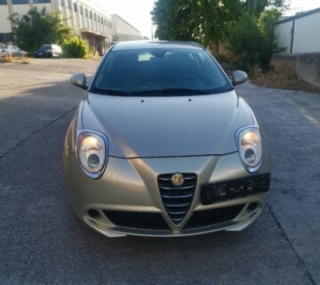 Alfa Romeo MiTo 1,6 JTDM, 88kw,,odlično stanje - cover