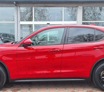 Alfa Romeo Stelvio 2,2 JTD, Q4, 4x4, 140KW, AUT, BI-XENON,JAMSTVO - cover