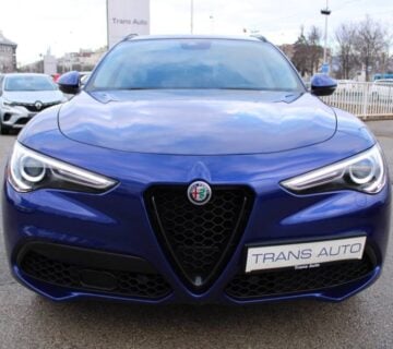 Alfa Romeo Stelvio 2.2 Mjt Sprint AUTOMATIK - cover