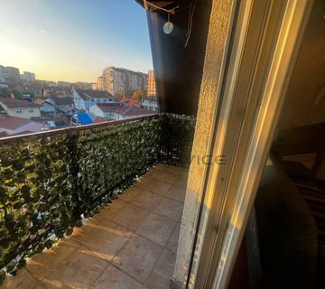 Garsonjera 31 m² + balkon na Ferenščici – odlična lokacija! - cover