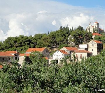 Hvar,građevinsko zemljište,Zastražišće - cover