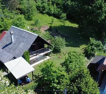 Jastrebarsko, vikendica na predivnoj lokaciji s pogledom na planine - 60m2 - cover