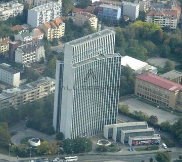 Zagrepčanka, režije, pričuva,uključeni u cijenu!!Mogućnost parkinga! - cover