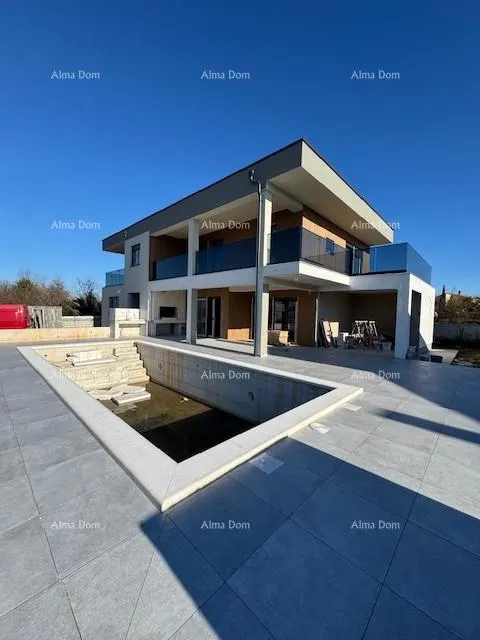Kuća Šišan. Novoizgrađena kuća sa bazenom - cover