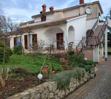 Kuća Okolica grada Labina, samostojeća.