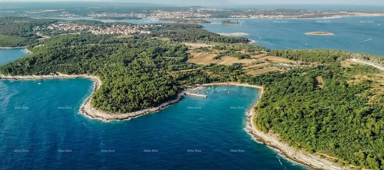 Građevinsko zemljište Premantura, građevinsko zemljište površine 1.800 m² - cover