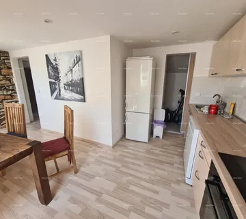 Stan Prodajemo stan u centru Pule – 66 m²