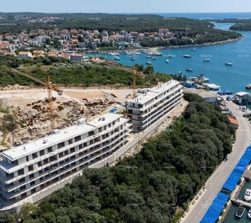 Stan Prodaja modernih stanova u eksluzivnoj zgradi sa pogledom na marinu, Pula!B5