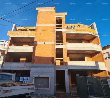 Stan Prodaja - stan s terasom u izgradnji, novi stambeni objekt, Ližnjan!