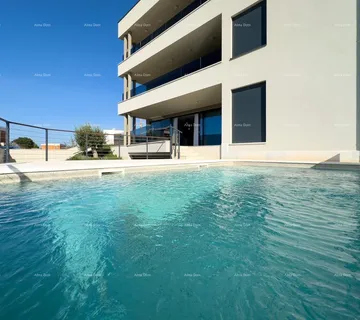 Stan Predivan stan u Medulinu sa bazenom i garažom. 500 metara do plaže. - cover