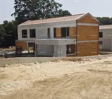 Kuća Prodaja samostojećih vila s bazenom u luksuznom, stambenom projektu, Labin!