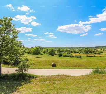 Građevinsko zemljište Prodaja građevinskog zemljišta s otvorenim panoramskim pogledom, Oprtalj!