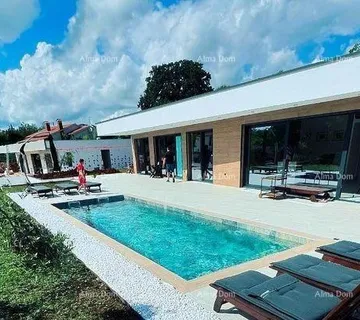 Kuća Luksuzna vila u Labinu!