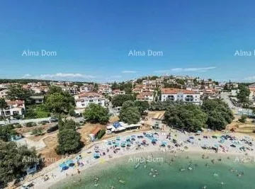 Stan Prodaja luksuznog stana sa dvije etaže, prvi red do mora, Pješčana uvala! - cover