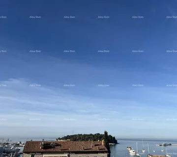 Stan ROVINJ – prodaja stana s pogledom na more, garažom i parkirnim mjestom.