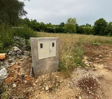 Građevinsko zemljište KRNICA - Atraktivno građevinsko zemljište - idealno za vaš novi dom ili investicijski projekt