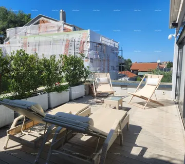 Stan Rovinj! Luksuzni stan !Namješten! Blizu hotela Lone!