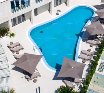 Stan Umag – penthouse s panoramskim pogledom na more - cover