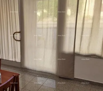 Stan Buje. Prodaje se  stan u Kaštelu, površine 85 m² - cover