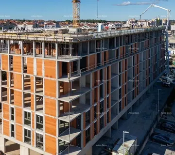 Stan Pula, novi projekt! Višestambena, moderna zgrada s liftom, blizu centra. Prodaja stana s parkirnim mjestom i ostavom. S53
