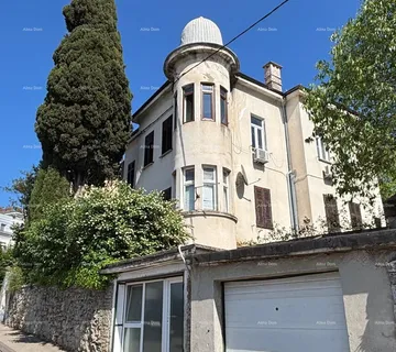 Stan Prodaja stana u centru s 4 stambene jedinice, Pula!