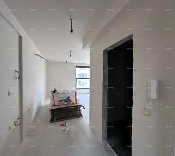 Stan Prodaja stanova u novom poslovno - stambenom projektu, Poreč, J02-zgrada J