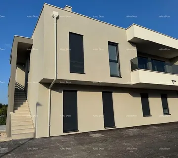 Stan Luksuzan dvoetažni stan s pogledom na more i prostranom terasom u Zambratiji - cover